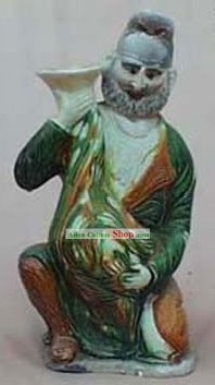 Chinês clássico archaized Tang San Cai Figura Estátua-Hu Segurando Vase