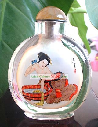 Snuff Bottles With Inside Painting Characters Series-Chinese Ancient Bathing Beauty
