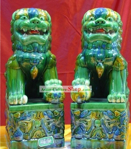 Chinese Stunning Green Folk Lion Pair