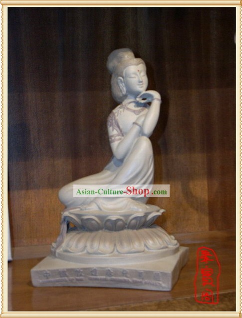 중국 둔황의 수공예 동상 - 부다