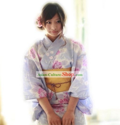 Tradizionale Light Blue Kimono borsa floreale giapponese e Geta Set completo