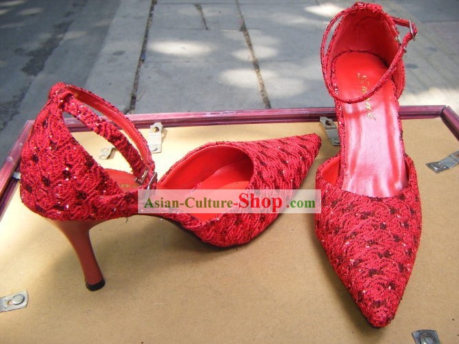 Chinese Traditional Red Shinning Wedding Shoes
