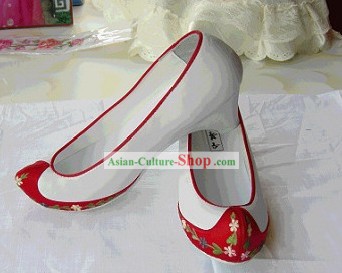 Traditional Embroidered White Korean National Shoes/Children Korean Shoes