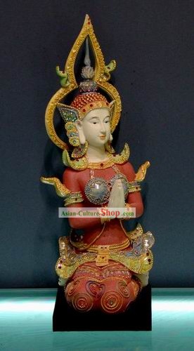 Traditionalアジアタイの女神像