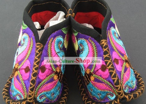 Embroidered Miao Minority Baby Shoes/Satin Shoes