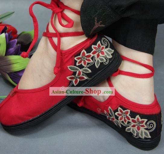 Vermelha bordada flor chinesa Sapatos de dança