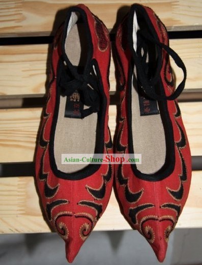 Sapatos chineses Minority bordado