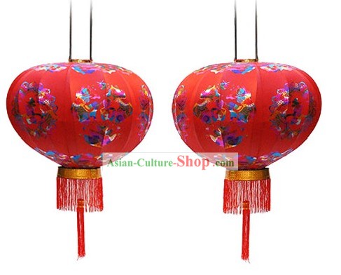 Chinese Ancient Palace Style Silk Lantern Pair