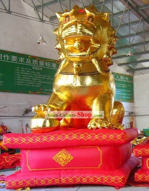 Bonne fête chinoise Lion d'or du Festival gonflable Set