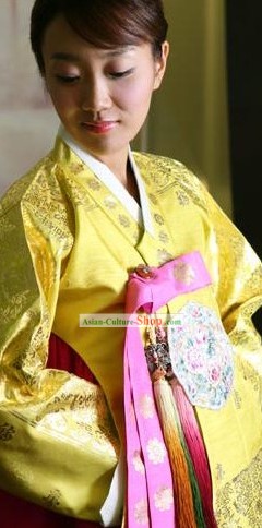 Traditional Korean Hanbok Complete Set for Women (yellow)