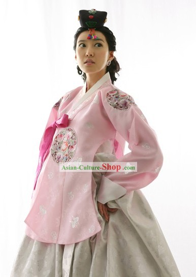 Traditional Korean Wedding Hanbok for Bride
