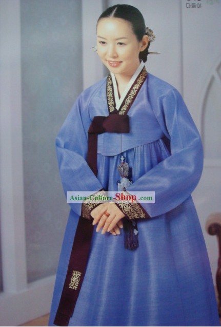 Traditional Korean Hanbok Dress for Women