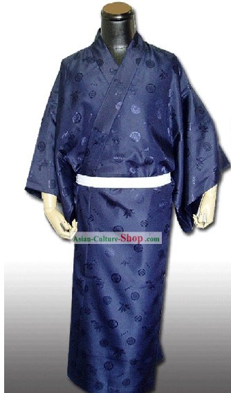 男性のための伝統的な日本の着物ドレス