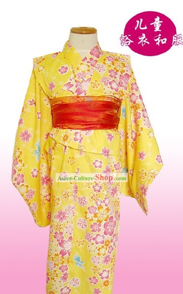 Древние японские кимоно для детей