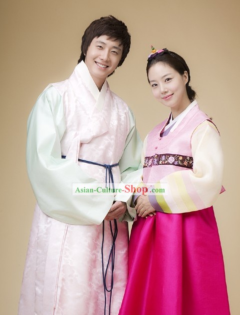 Korean Traditional Hanbok Dresses for Young Couple