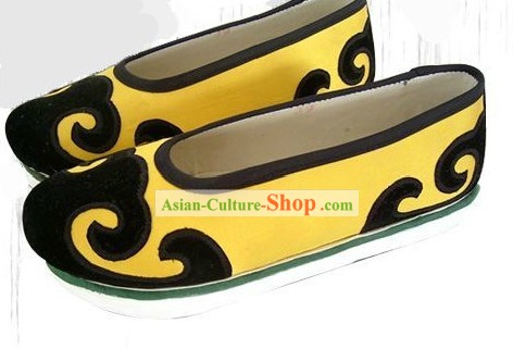 Classic Peking Opera Shoes for Men