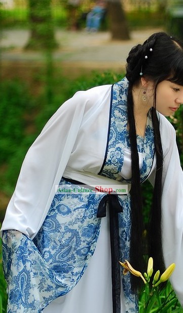 Traditional Chinese Blue and White Porcelain Color Hanfu Clothing