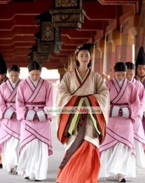 Beauty World Ancient Hanfu Outfit for Women