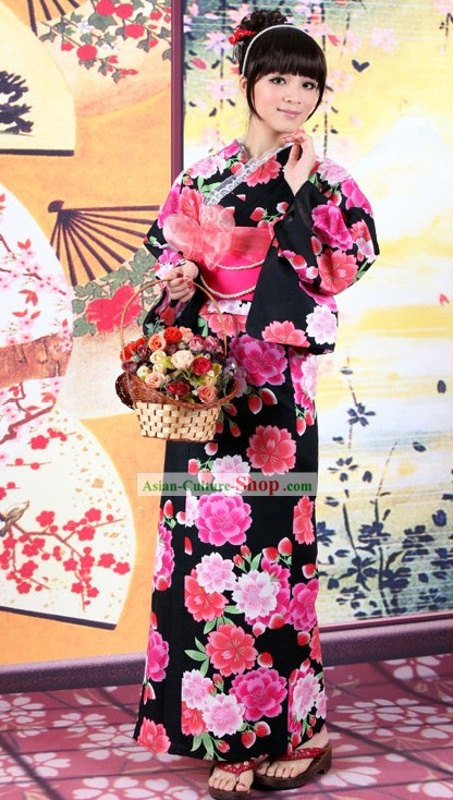 Traditional Japanese Yutaka Kimono Dress Obi and Geta Sandal Complete Set for Women