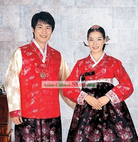 Traditional Korean Couple Hanbok Clothing 2 Sets for Men and Women