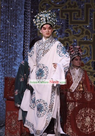 Beijing Opera Wu Sheng Clothing and Hat