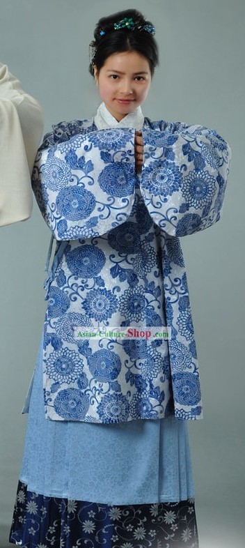 Ancient Chinese Style Female Clothing Complete Set for Women