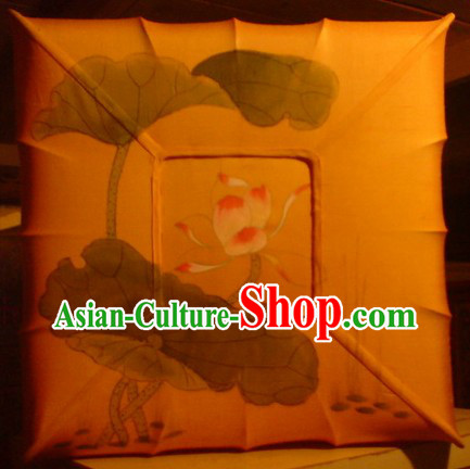 Chinese Classic Handmade and Painted Silk Lotus Ceiling Lantern