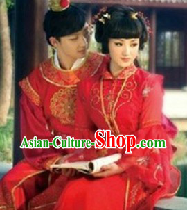 Ancient Chinese Red Chamber Dream Wedding Dresses for Brides and Bridgrooms