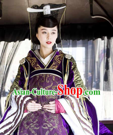 Ancient Chinese Han Dynasty Empress Clothing and Headpiece