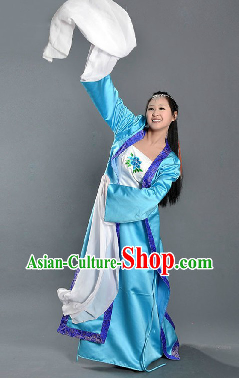 Ancient Chinese Long Water Sleeve Dance Costume
