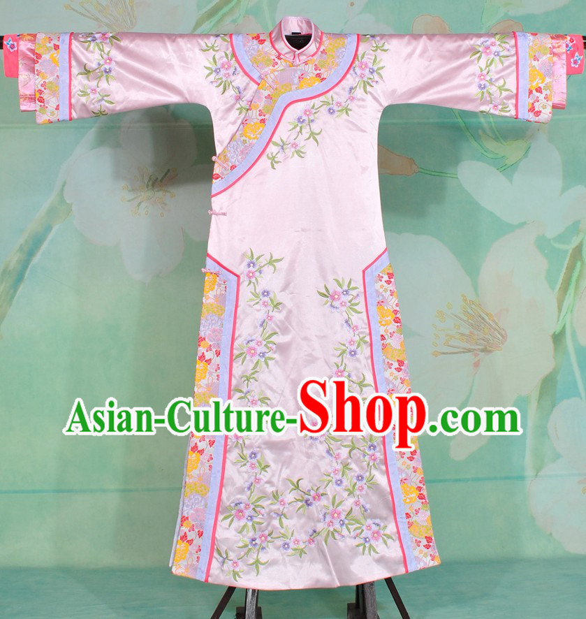 Qing Dynasty Pink Embroidered Princess Clothes for Women