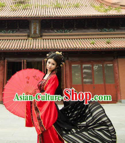 Ancient Chinese Tang Dynasty Red Female Clothing with Long Black Trail