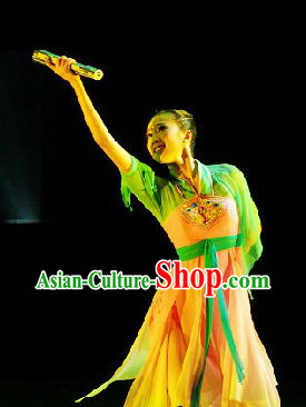 Traditional Chinese Spring Dance Costumes for Women