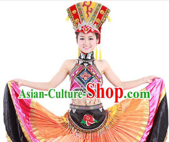 Traditional Chinese Yi Nationality Ethnic Attire and Hat for Women