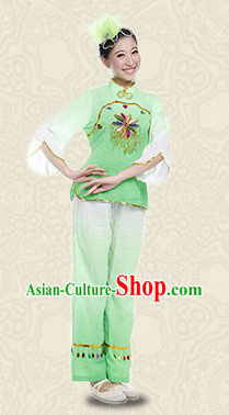 Traditional Stage Performance Folk Dance Costumes for Women