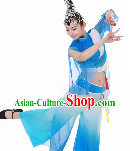 Traditional Chinese Folk Dance Costumes and Headpieces for Women