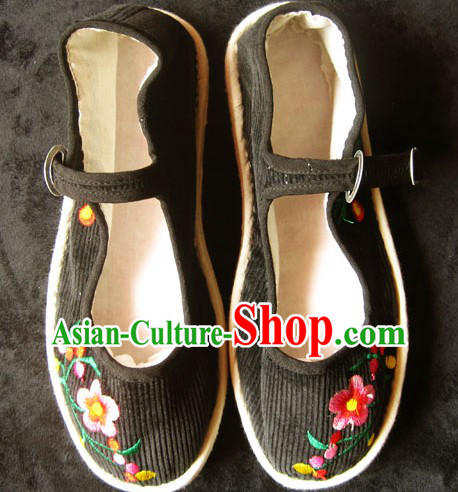 All Handmade Chinese Black Embroidered Flower Shoes for Women