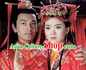 Ancient Chinese Wedding Headpieces for Brides and Bridegrooms