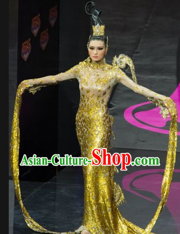 China National Costume and Headwear Complete Set for Women