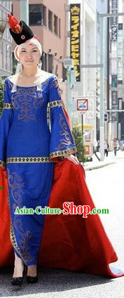 Chinese Traditional Ethnic Mongolian Costumes for Women