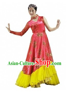 Traditional Chinese Red Dance Costume and Headdress for Women