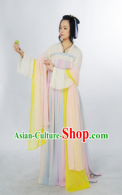 Ancient Chinese Tang Dynasty Girl Suit