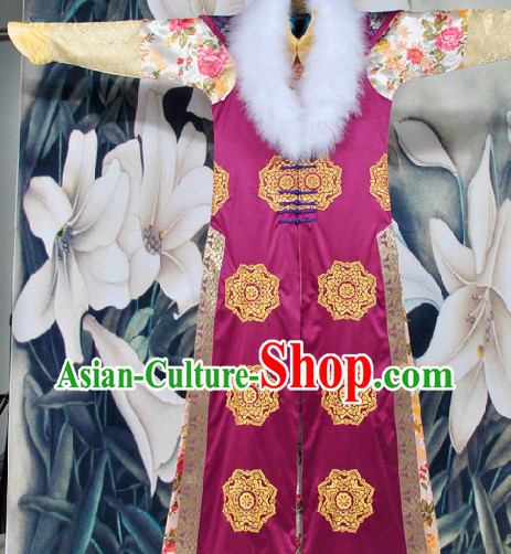 Traditional Chinese Qing Dynasty Princess Outfit