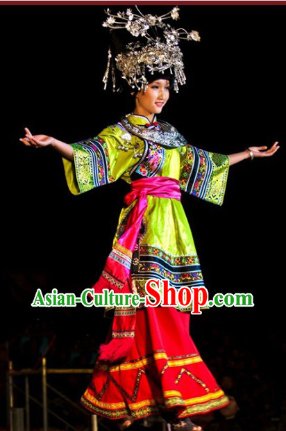 Traditional Chinese Miao Clothing for Women