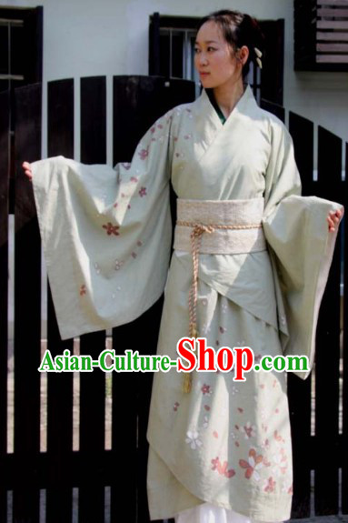 Ancient Chinese Oriental Cherry Blossom Quju Clothing for Women