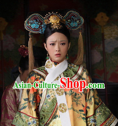 Palace Dress of Qing Dynasty Empress