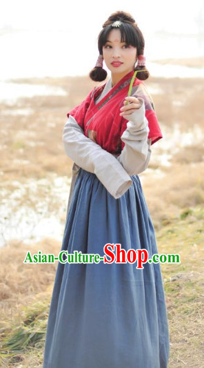 Han Dynasty Female Traditional Clothes