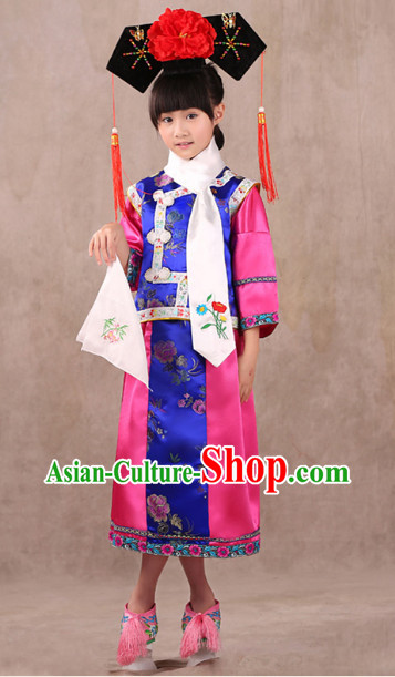 Qing Dynasty Princess Dresses and Headwears for Children