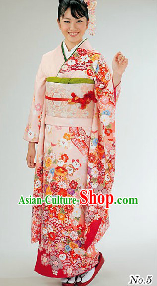Traditional Japanese Pink Furisode Kimono for Women