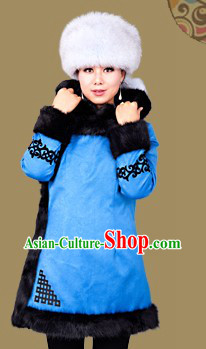 Traditional Chinese Mongolian Winter Long Jacket and Hat for Women